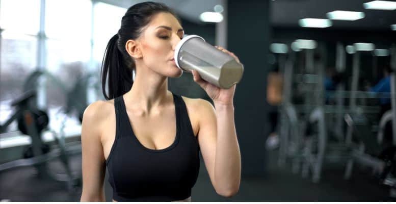 Women protein shake